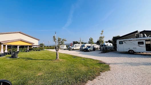 Il Parco dell'Adige - Agricamping