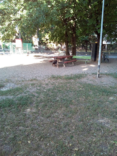 Area corsa libera per cani via Battiferro (BO)