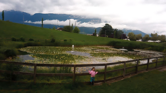 Parco Firmian Con Laghetto Protetto